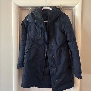 The North Face Women's Navy Heavily Insulated Winter Coat